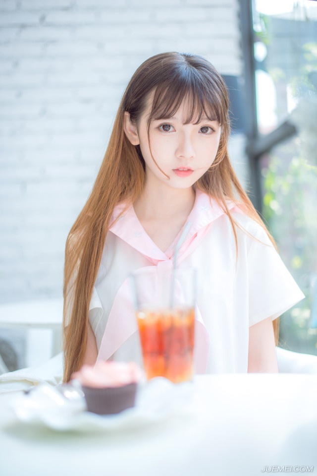 “哦？”刘璝眉头一皱，这来的时机未免也太巧了吧？